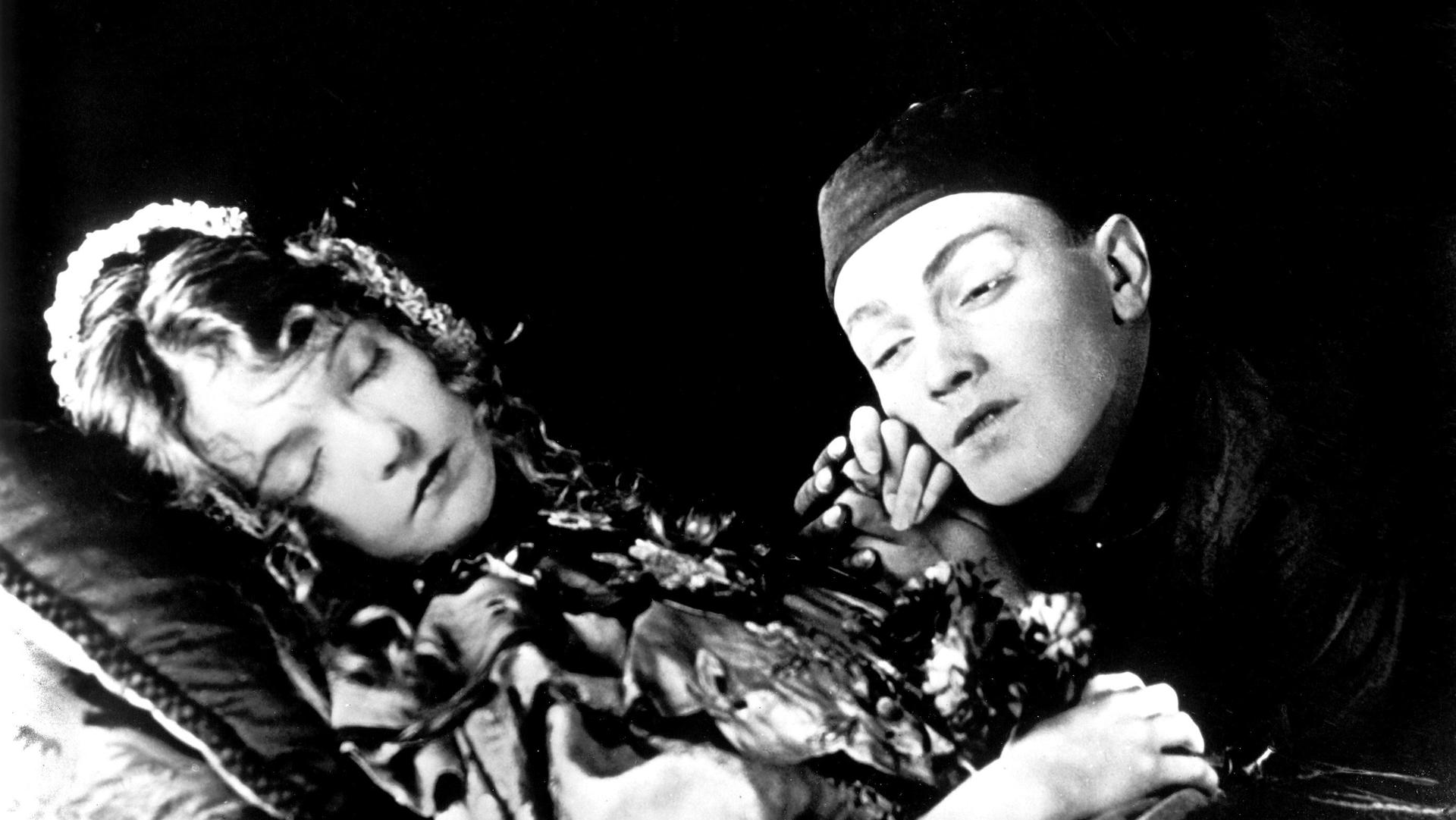 Broken Blossoms or The Yellow Man and the Girl