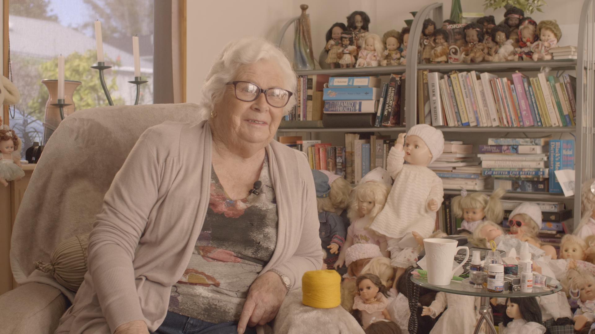 Edith Gibson has 3000 Dolls