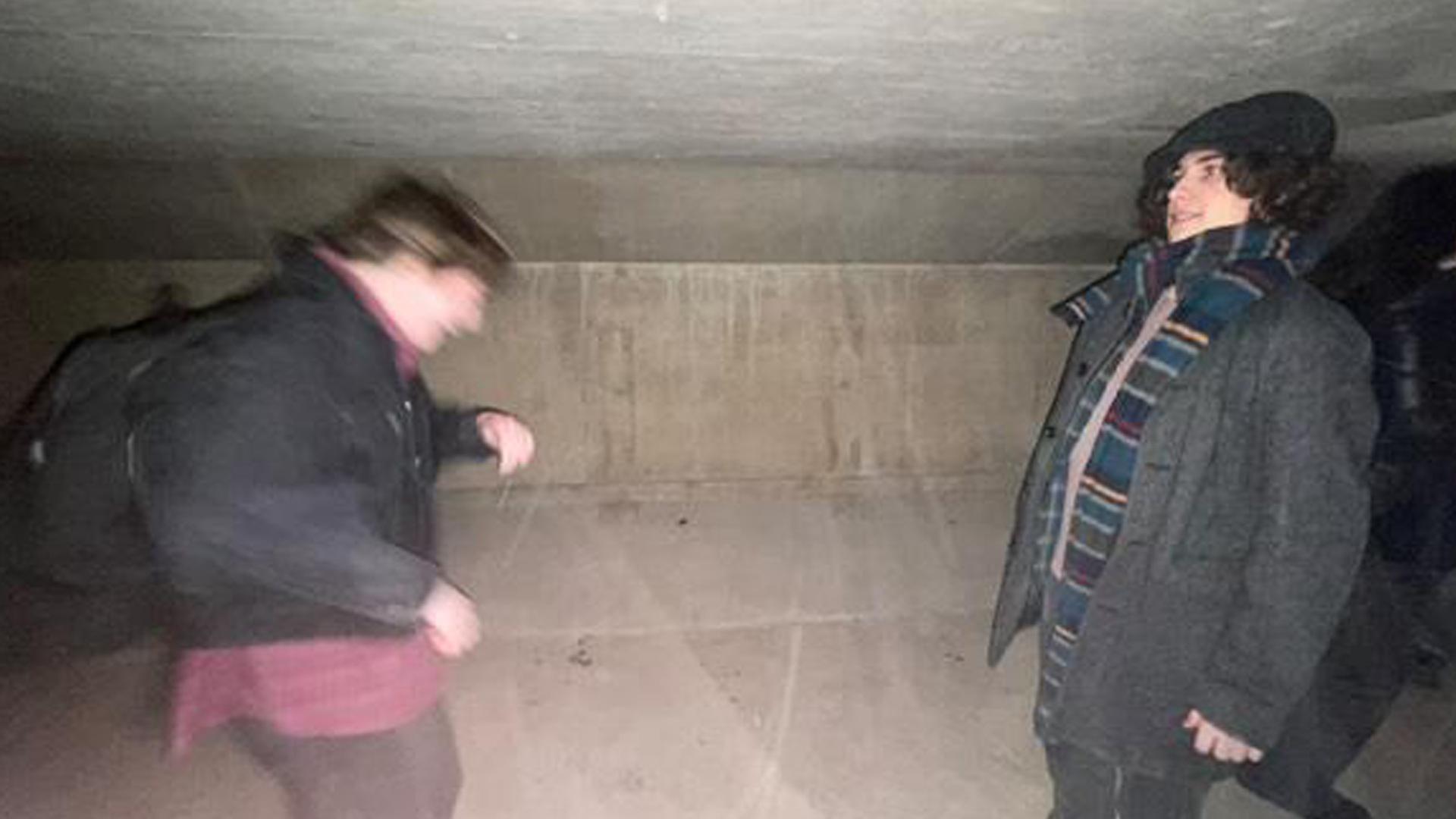 TUNNEL